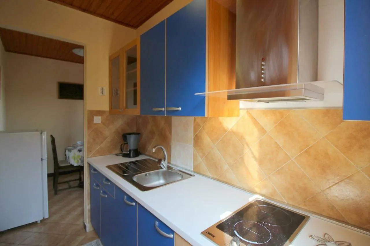 Apartment In Porec/Istrien 36931